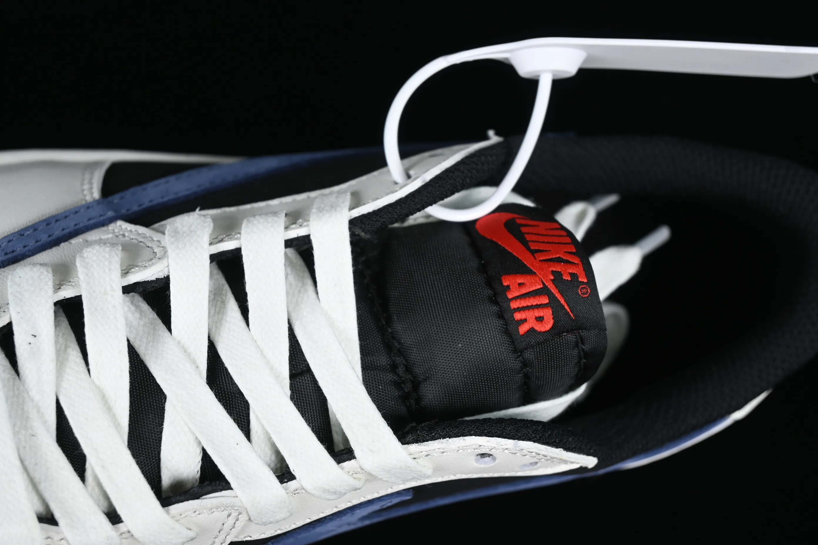 All Categories Air Jordan Jordan series basketball shoes Air Jordan 1 Low L version Travis Scott x Air Jordan 1 Low OG AJ1 Joe 1 overhead low-top basketball shoes DM7866-040